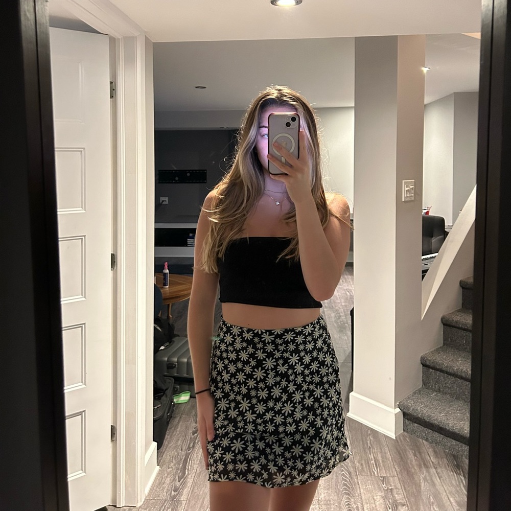 Black Daisy Skirt